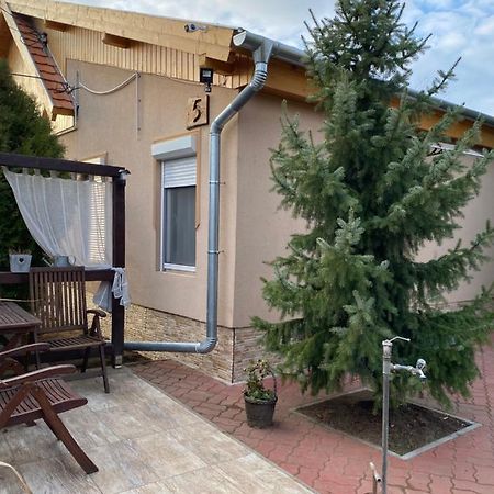 Mandi Apartman Veresegyház Zewnętrze zdjęcie